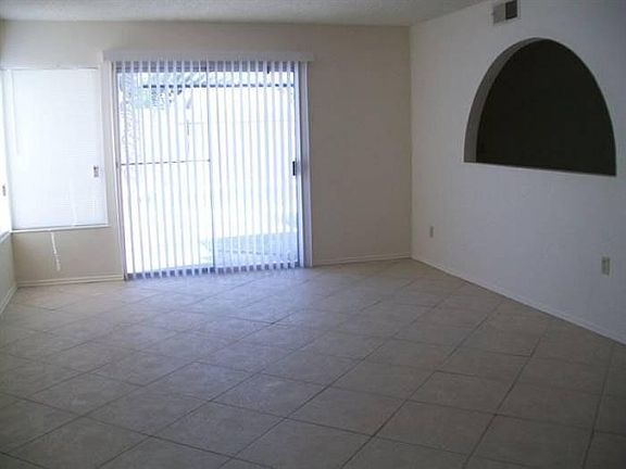 5th image of 3938 Irongate Ct