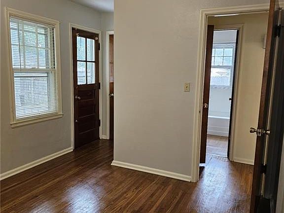5th image of 4421 Vermaas Ave #4421 & 4423