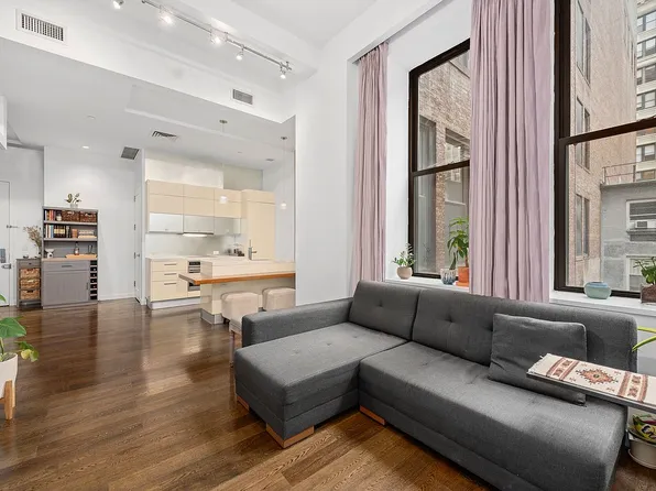 11 E 36th St Suite 404, New York, NY 10016