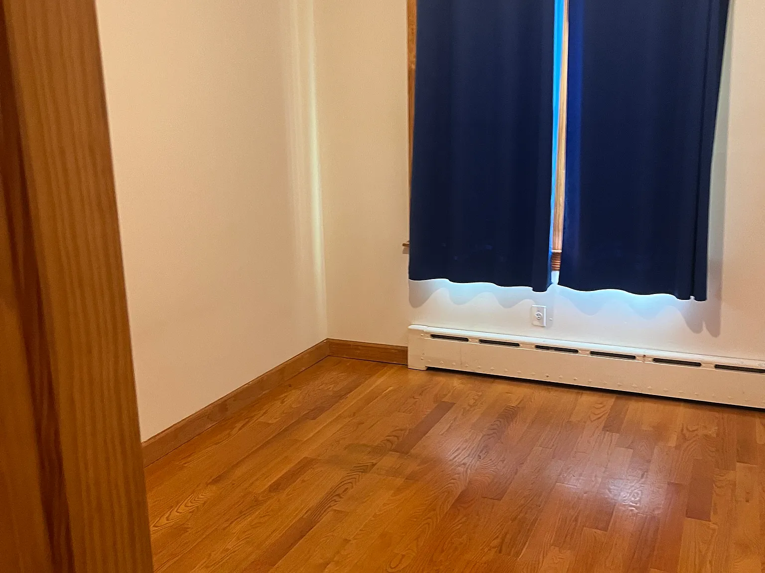 3 bed, 1200 sqft, $3,000 — Photo 4
