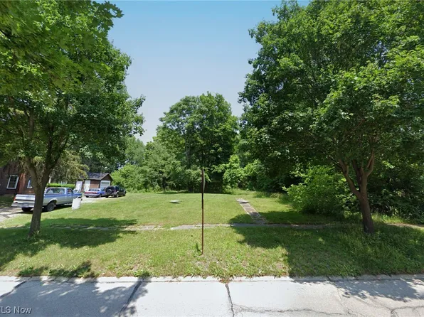 450 Lincoln St, Ravenna, OH 44266