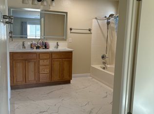 16132 Lake Padden Ln, Fontana, CA 92336