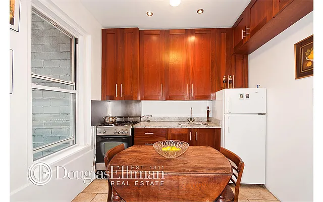 Sold by Douglas Elliman | media 2