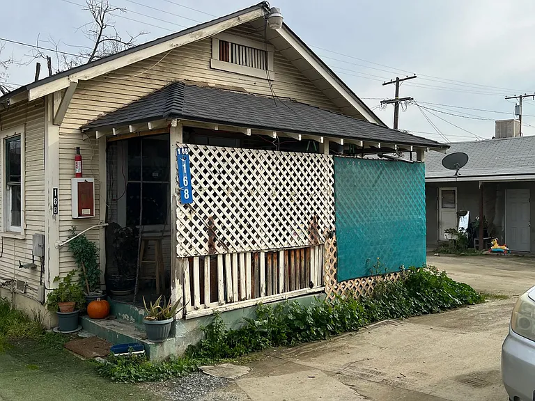 170 N F St — Photo 6