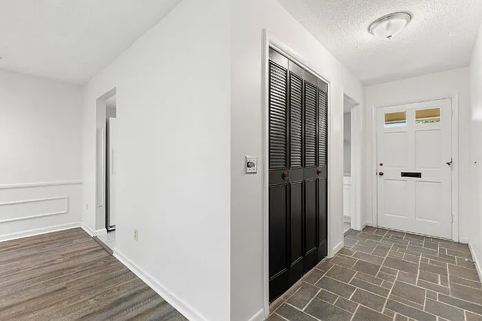 2 bed, 2.0 bath, 1250 sqft, $1,600 — Photo 3