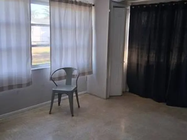 (undisclosed Address), Holiday, FL 34691