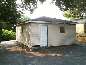3rd image of 713 S Lincoln Ave