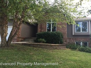 1517 Little Kitten Ave, Manhattan, KS 66503