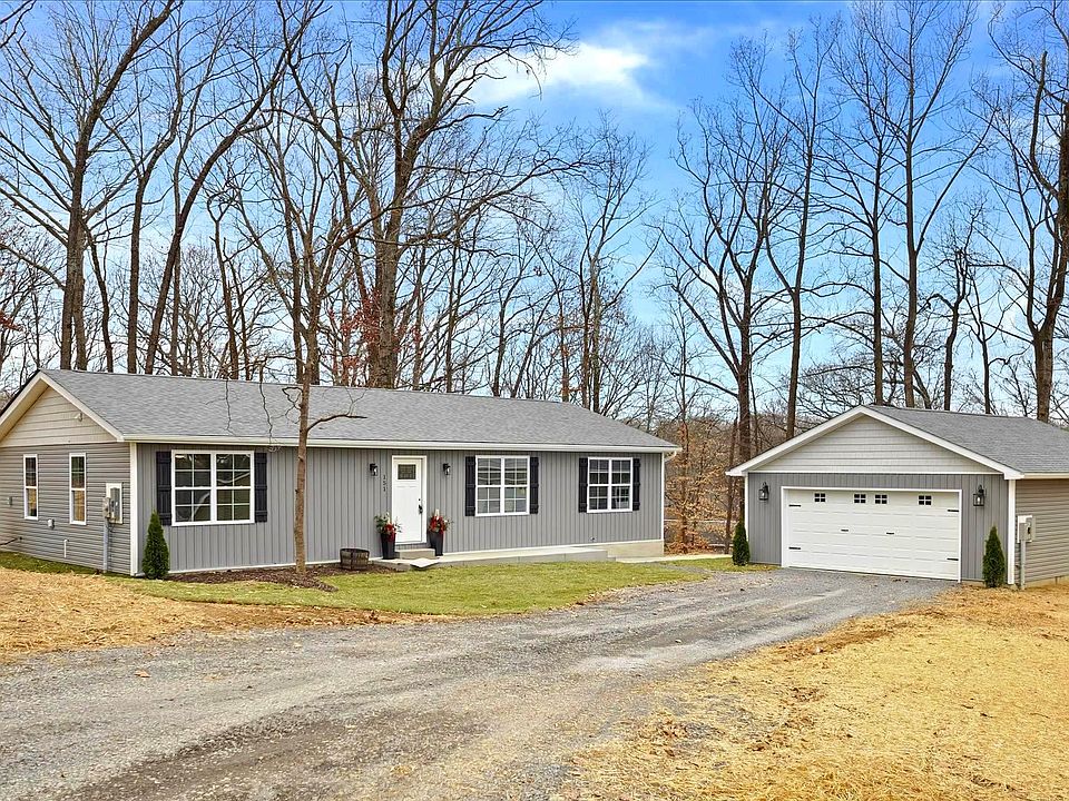 1st image of 151 Scarlet Oak Dr