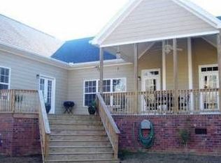 1048 Willington Dr, Ridgeville, SC 29472