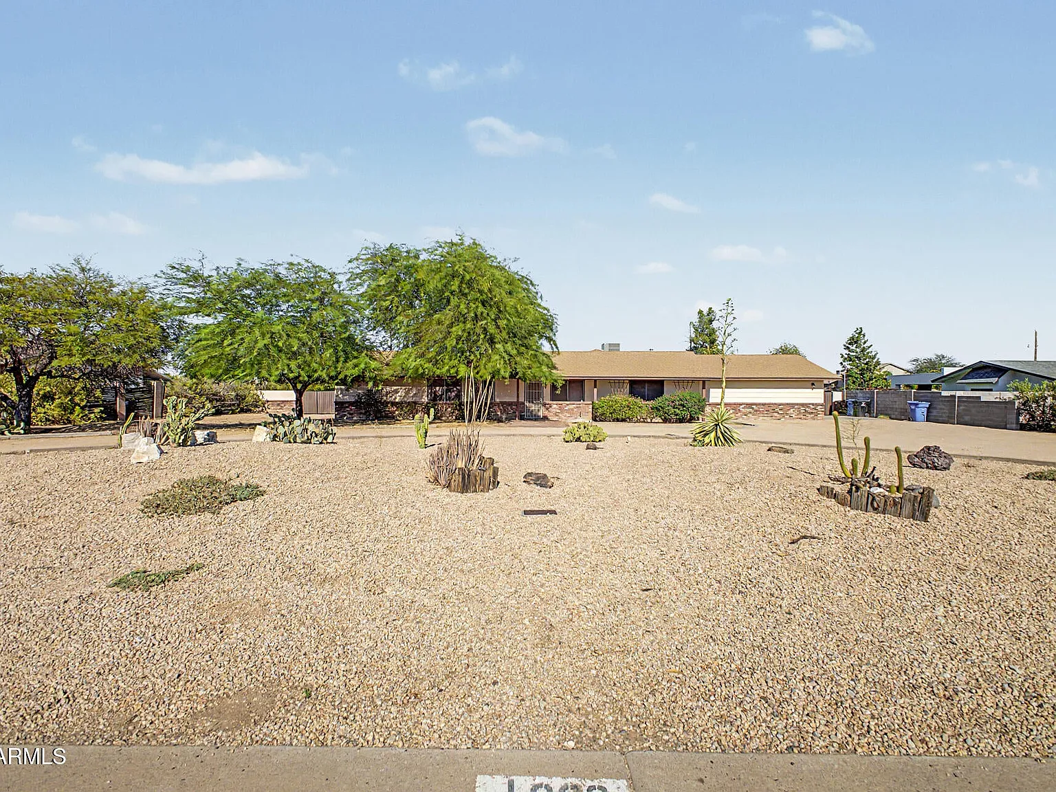 5 bed, 2949 sqft, $4,800 — Photo 3