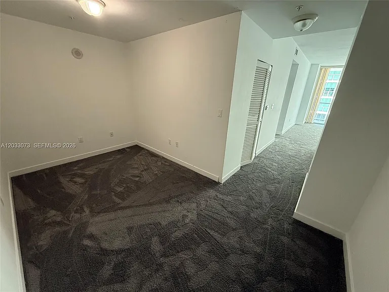 79 SW 12th St #2709 — Photo 9