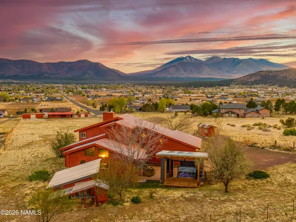 8080 Yancey Ln, Flagstaff, AZ 86004