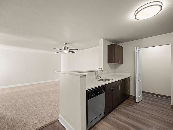 3rd image of 2400 4th Ave #1221