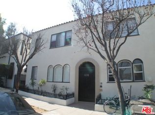 608 W 6th St, Long Beach, CA 90802