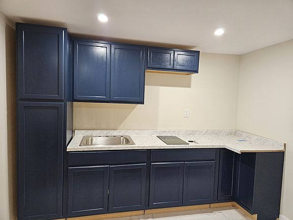 3rd image of 95 Hopkins Pl Floor 3