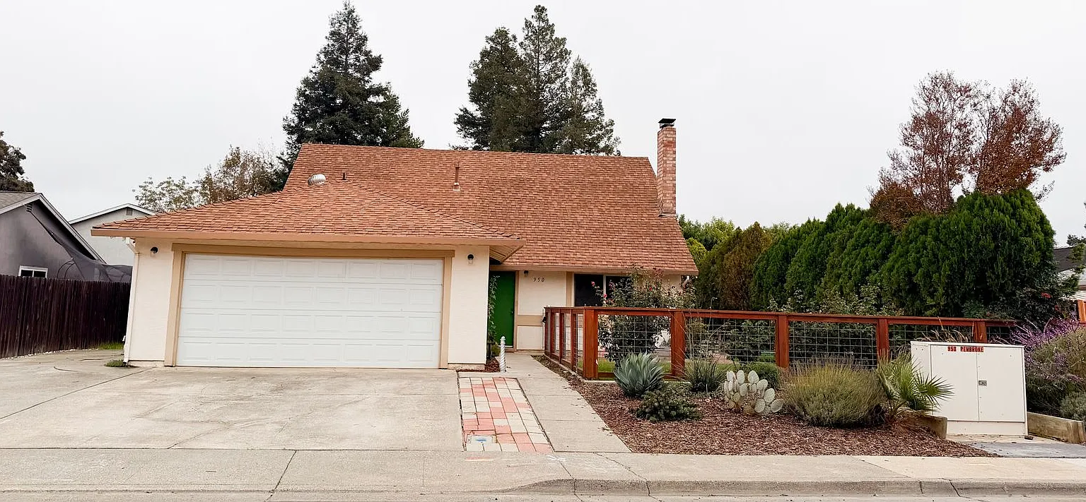 Updated home — Photo 1