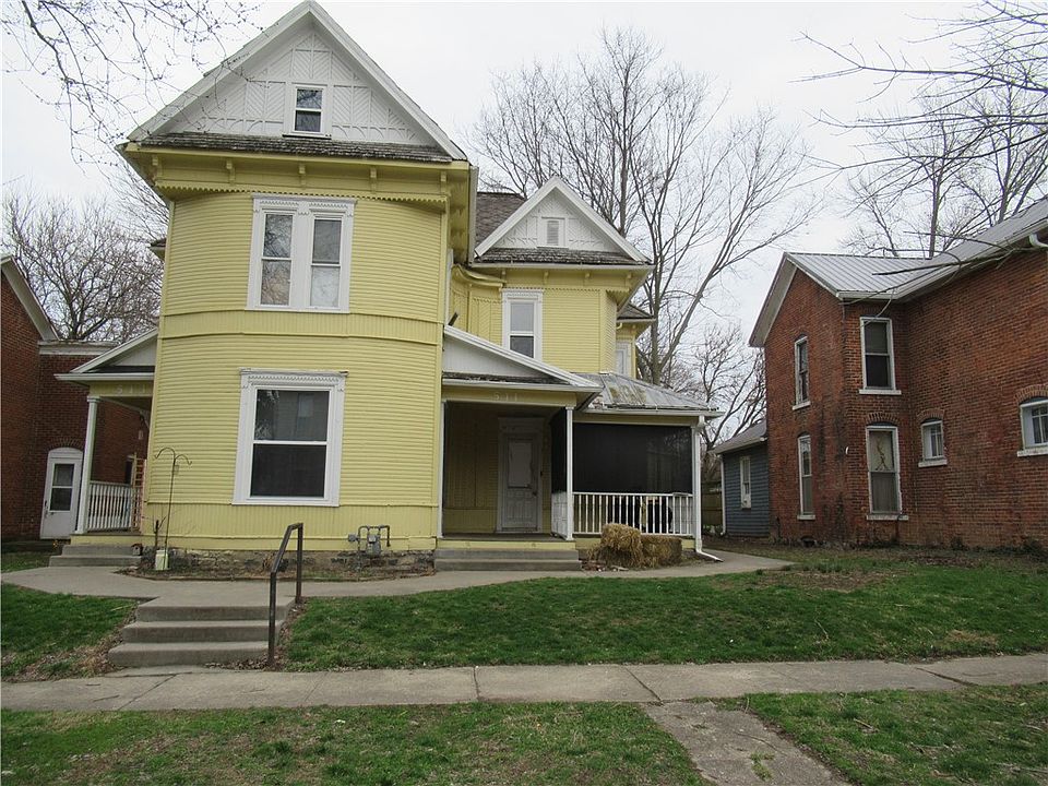 1st image of 511-513 E 4th St