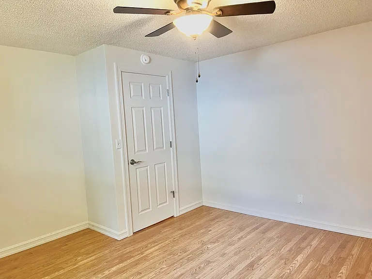 1725 Union Ave SE — Photo 32