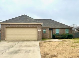 1005 Rachel St, Burleson, TX 76028
