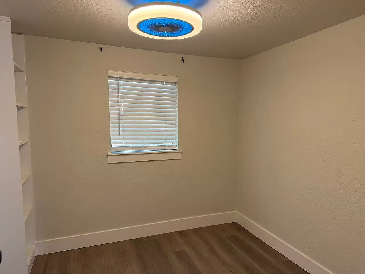 2 bed, 900 sqft, $945 — Photo 1