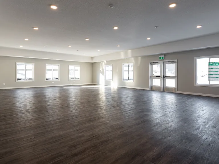 401 Athabasca Ave — Photo 49