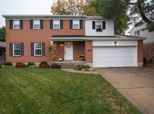 1897 Robinway Dr, Cincinnati, OH 45230