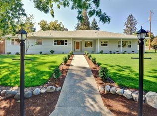 15 N Groveland Ave, Medford, OR