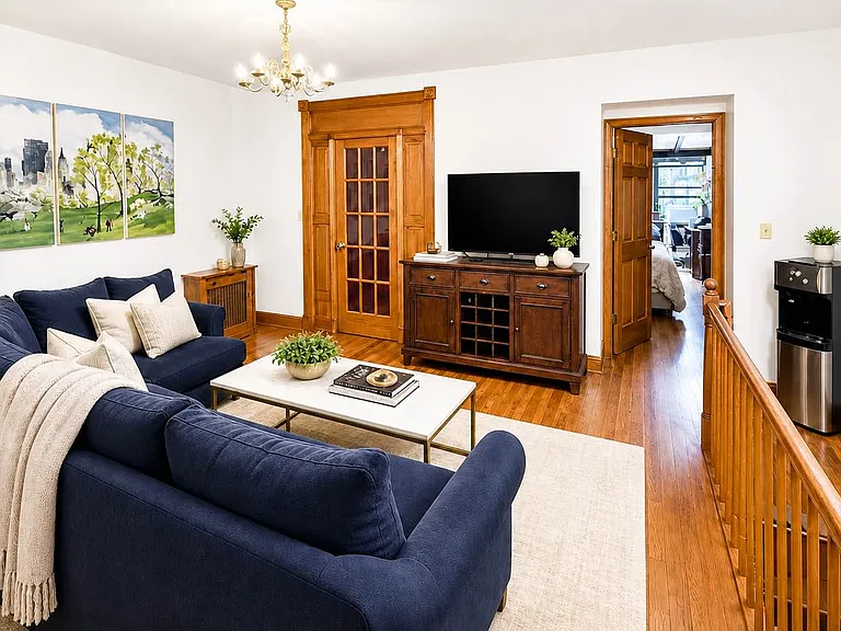153 W 78th St #B — Photo 2