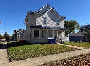 319 2nd Ave NW, Oelwein, IA