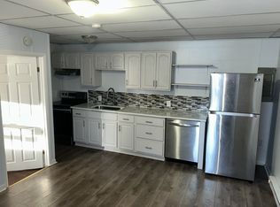 3 Wall St #1F, Worcester, MA 01604