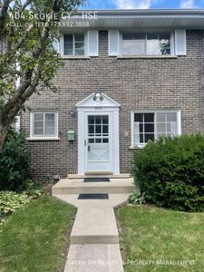 404 Skokie Ct, Wilmette, IL, 60091