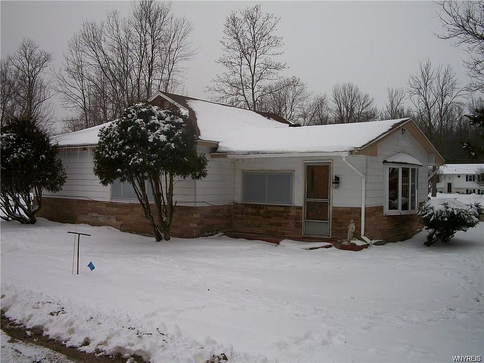 1st image of 9551 Oakland St