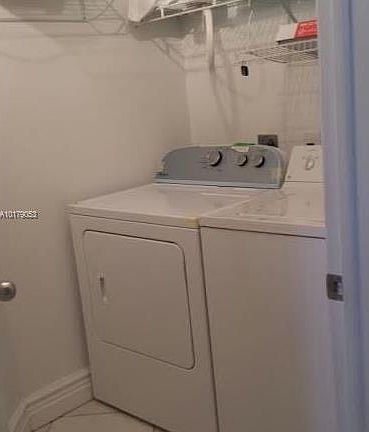 2nd image of 21205 Yacht Club Dr APT 506