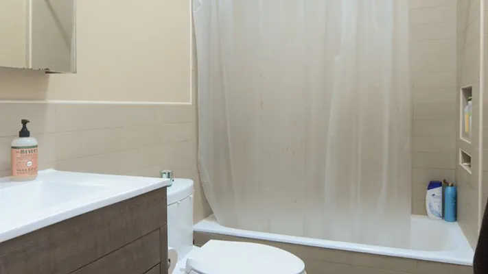 Rented by Nooklyn NYC LLC | media 28