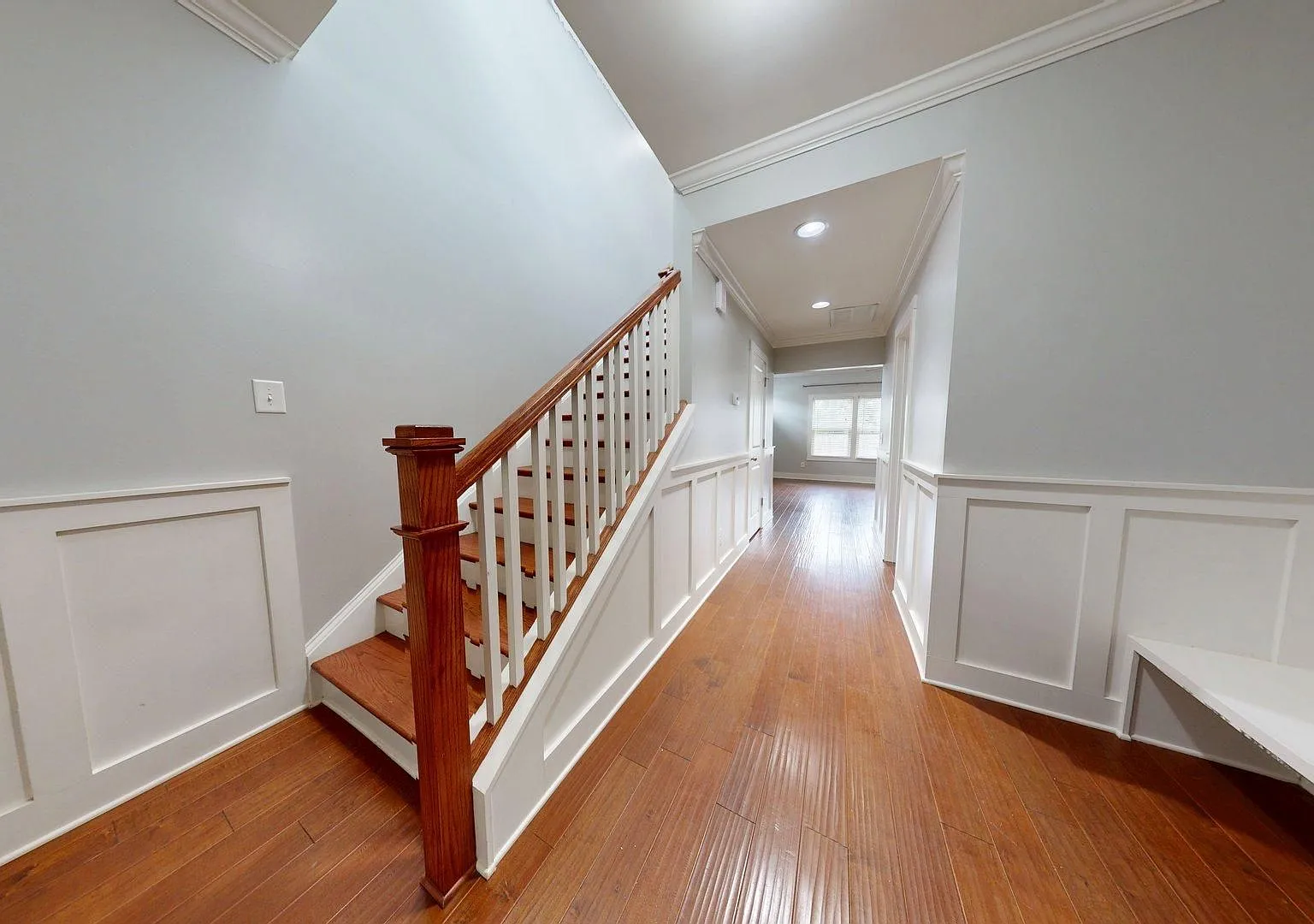 Single Family Home - The Preserve of Auburn — Photo 3