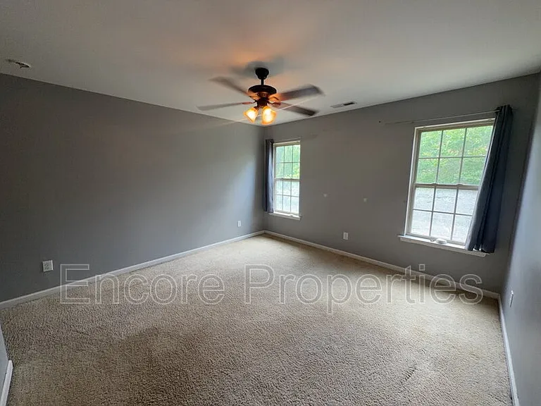 1040 Pueblo Ridge Pl — Photo 12