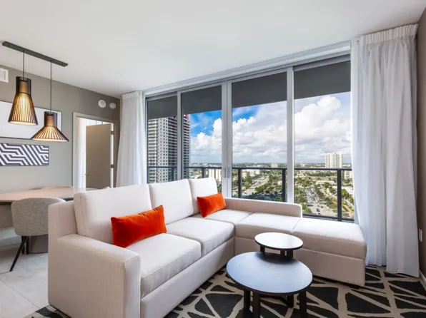 (undisclosed Address), Hollywood, FL 33019