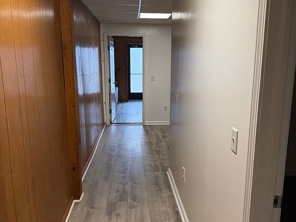 3rd image of 7 E Main St APT 1