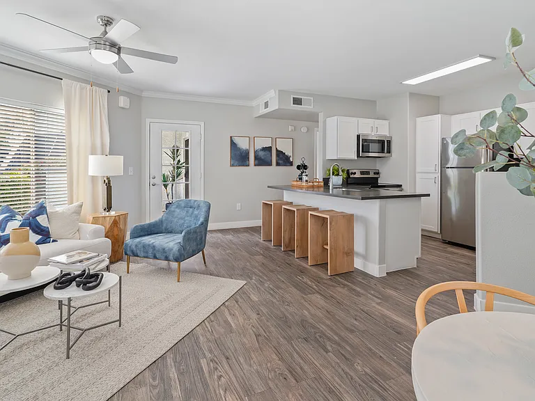 Allegro Apartments — Photo 21