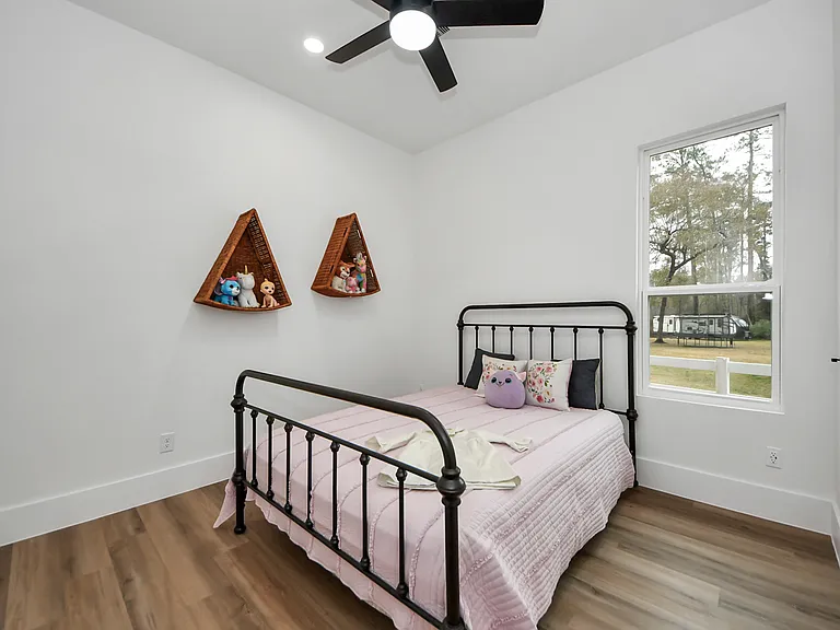 23855 Creekwood Dr — Photo 26