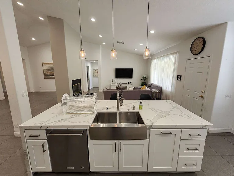 417 Obsidian St — Photo 16