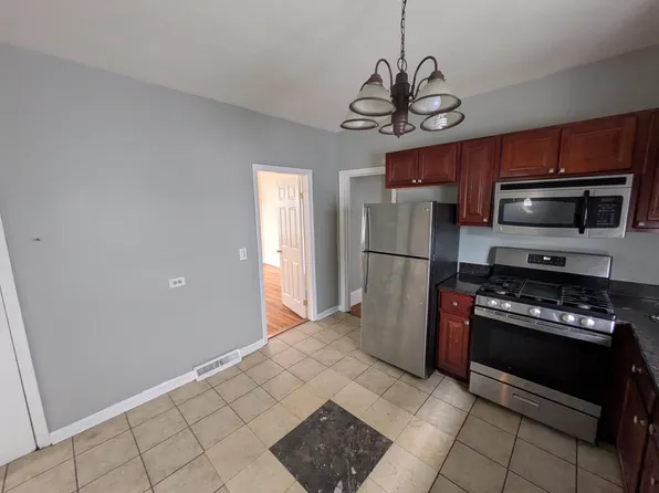 51 Glendale St, Everett, MA