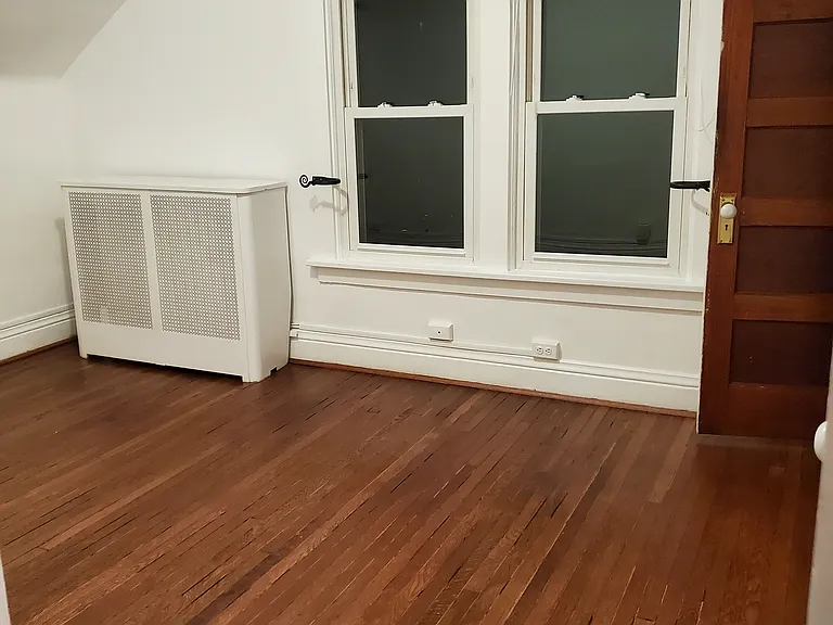 6113 Arbor St — Photo 8