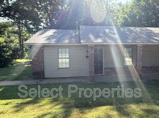 352 N Allis St APT 3, Jonesboro, AR 72401
