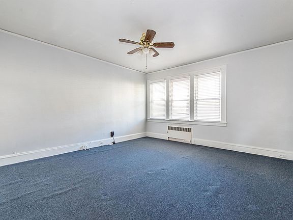 3rd image of 109 Sanford Ave