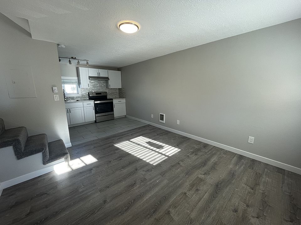 1st image of 5009 NE Hazel Dell Ave #11572871