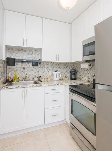 301 Croton Ave #303 — Photo 17