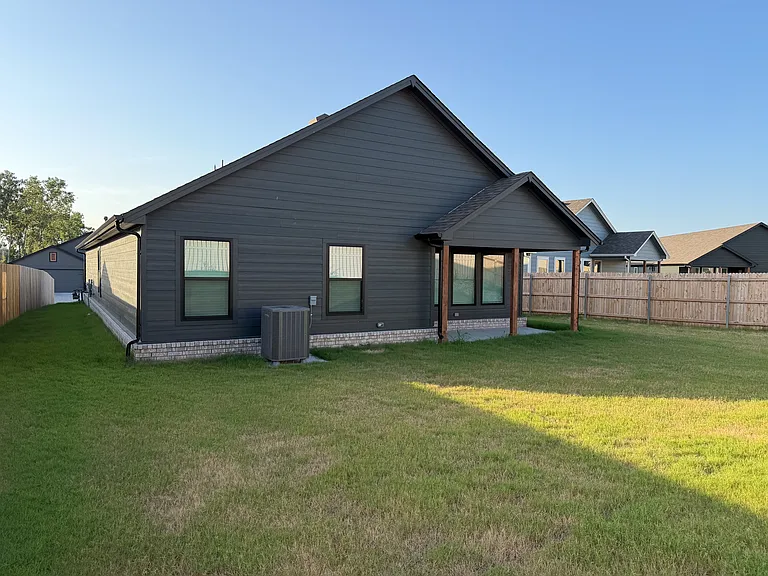 9407 N 115th East Ave — Photo 26