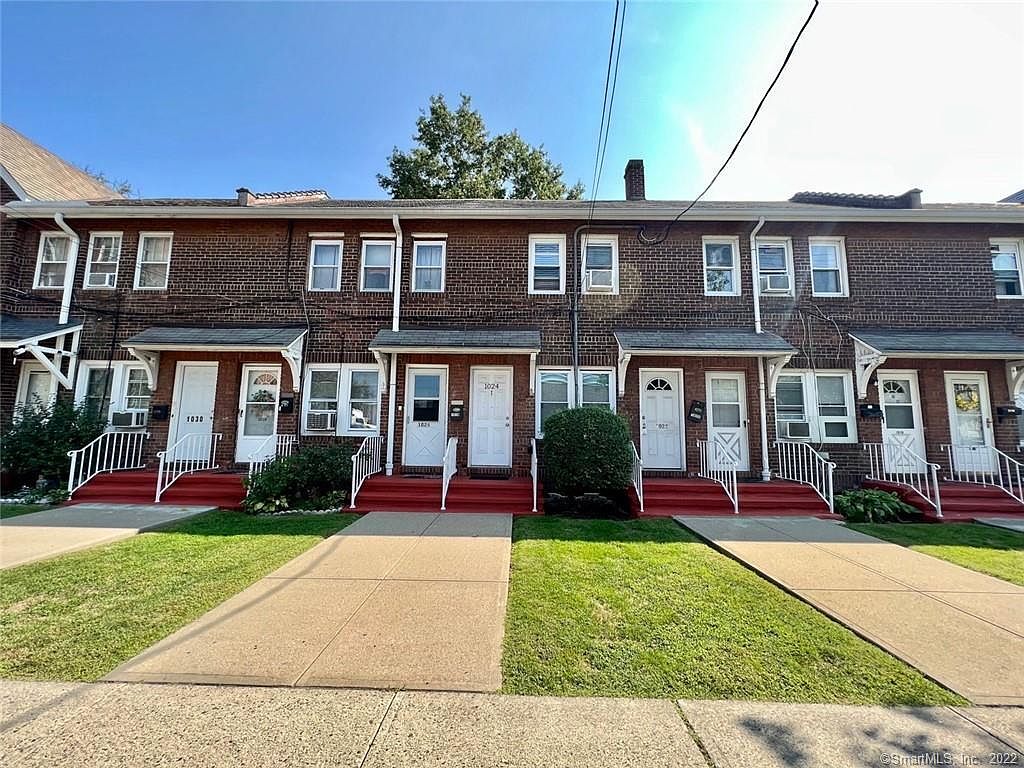 1024 Connecticut Ave Bridgeport CT 06607 Zillow   26b64b6d7a4702c49485d0fb92a26f7d Cc Ft 1536 